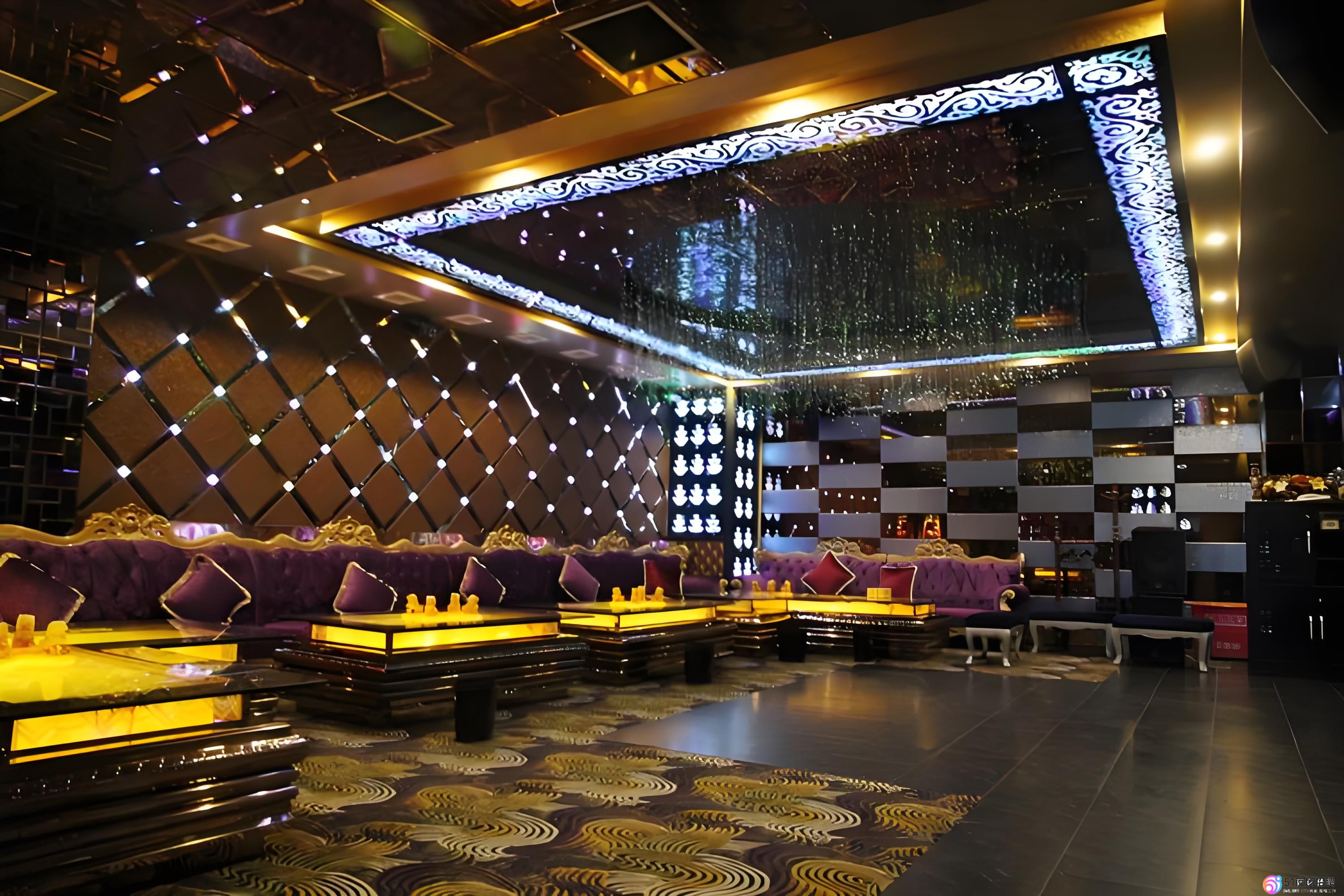 厦门KTV热门歌曲榜单：招聘需求大揭秘