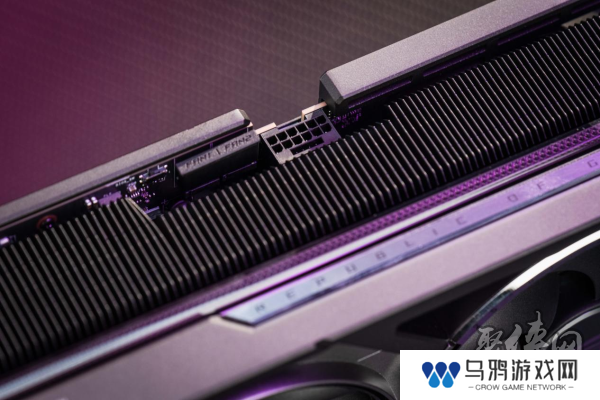 新晋卡皇 ROG ASTRAL RTX5090D夜神显卡登场！