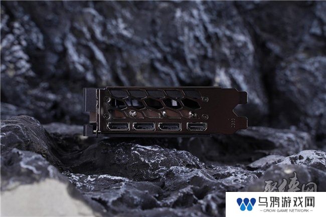 速速拿下这款新卡，影驰RTX 5070 FIRE评测